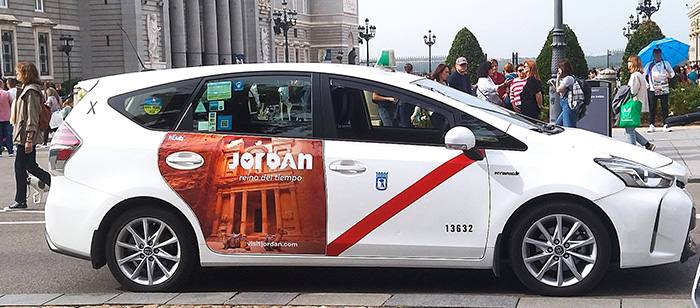 Referencia – publicidad en taxis en Madrid
